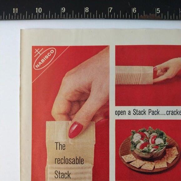 Premium Saltines Crackers‎ Reclosable Stack Pack Kitchen Art - Vtg 1961 PRINT AD - Picture 7 of 9